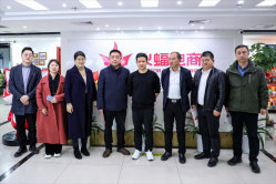 湖北日報傳媒集團楚天房地產公司領導蒞臨火蝠電商參觀考察